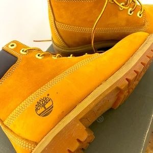Size 3 1/2 timberlands maybe used only 4 times
